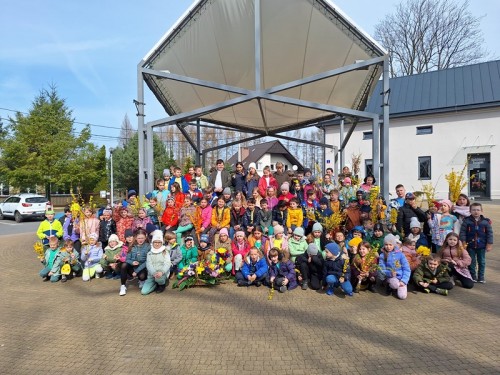 POWITANIE WIOSNY W KLASACH 1 3